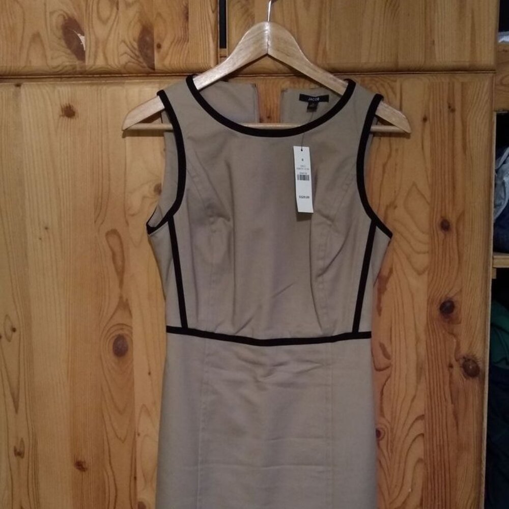 BNWT dress, size 4